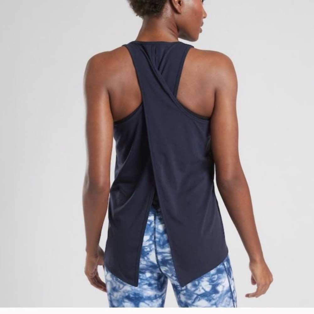 Athleta Navy Blue Essence tie back tank Small.